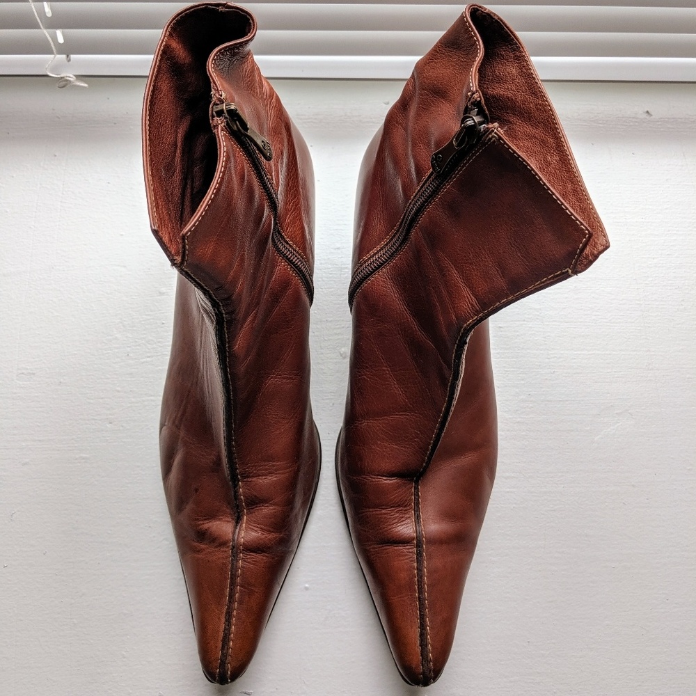 Heeled Ankle Leather Boots